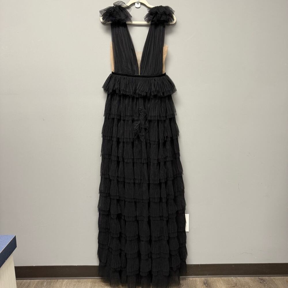 SAU LEE Sabrina V-Neck A-Line Tulle Gown - Picture 4 of 6